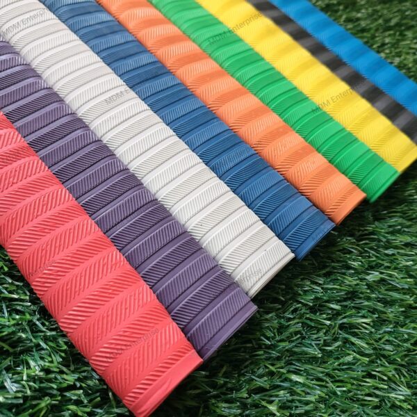 Zig Zag Pattern Cricket Bat Grip – 25 cm - Image 2