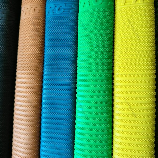 Double Diamond Cricket Bat Grip – 30 cm - Image 3